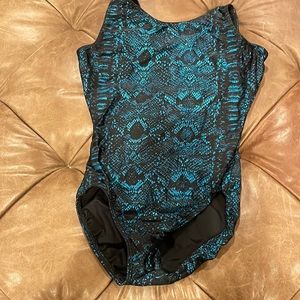 Like New Motionwear Petite Adult Leotard
